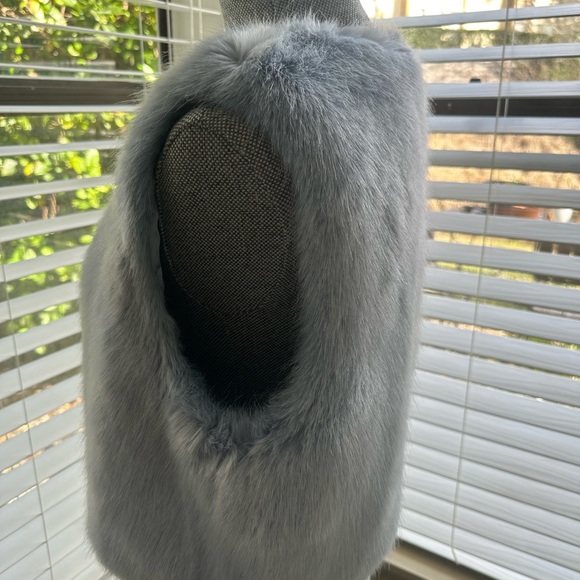 Faux fur women’s vest,size M - Picture 4 of 8